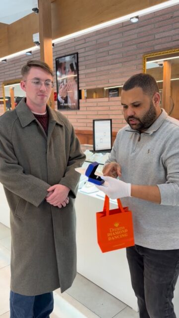 Lab grown diamond diamond always dancing