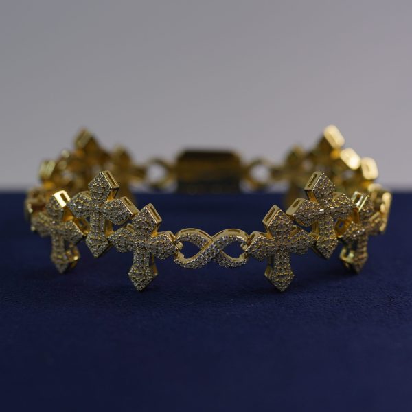 Diamond dancing cross-link bracelet