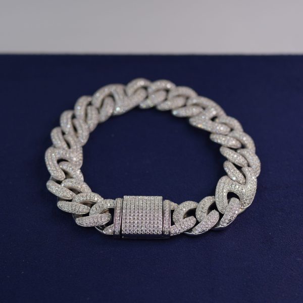 diamond dancing bold Cuban bracelet