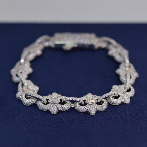 Bold chrome heart link bracelet