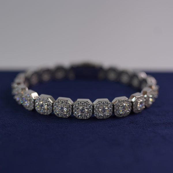 Diamond Dancing Square-cut tennis bracelet