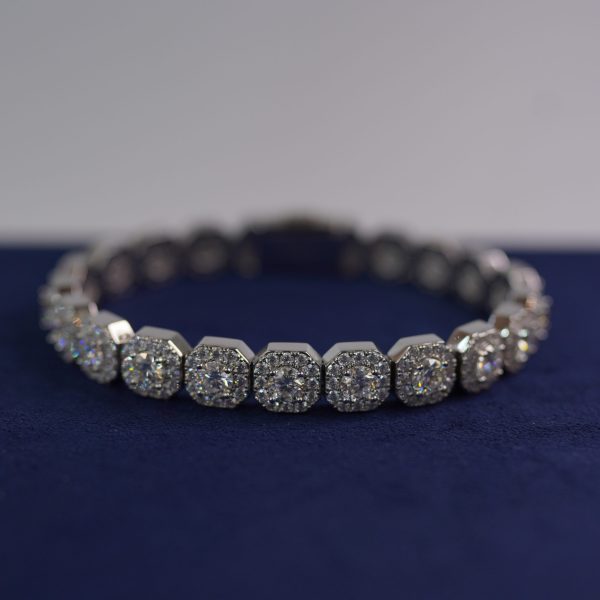 Diamond Dancing Square-cut tennis bracelet