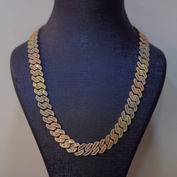 VVS Diamond dancing Cuban link chain