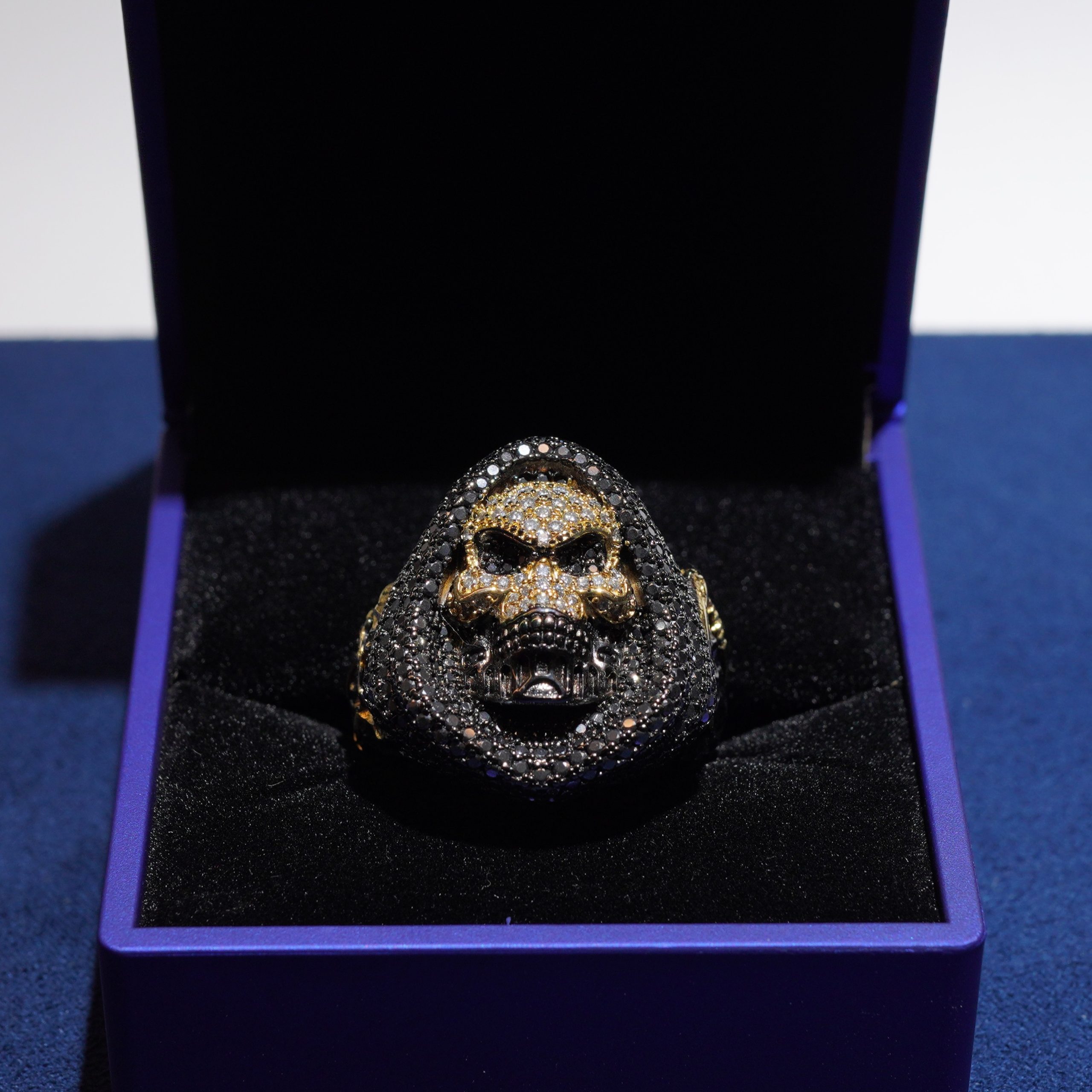 gold devile black m vvs rings 1