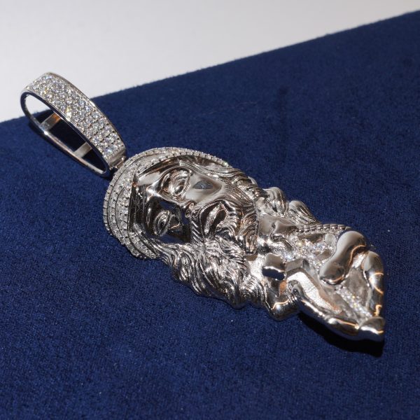 Diamond Dancing Holy Jesus Face Pendant fully diamond-tester approved