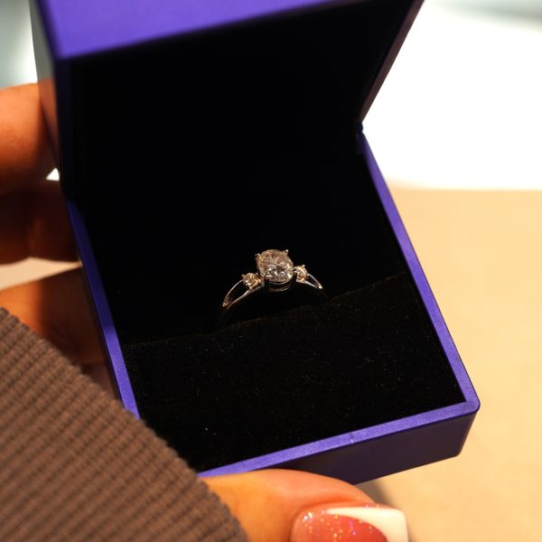 oval-cut diamond ring with side stones ( promise ring . engagement ring . wedding ring for woman )
